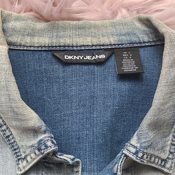 ▪︎DKNY DENIM JACKET▪︎ - Picture 2 of 6